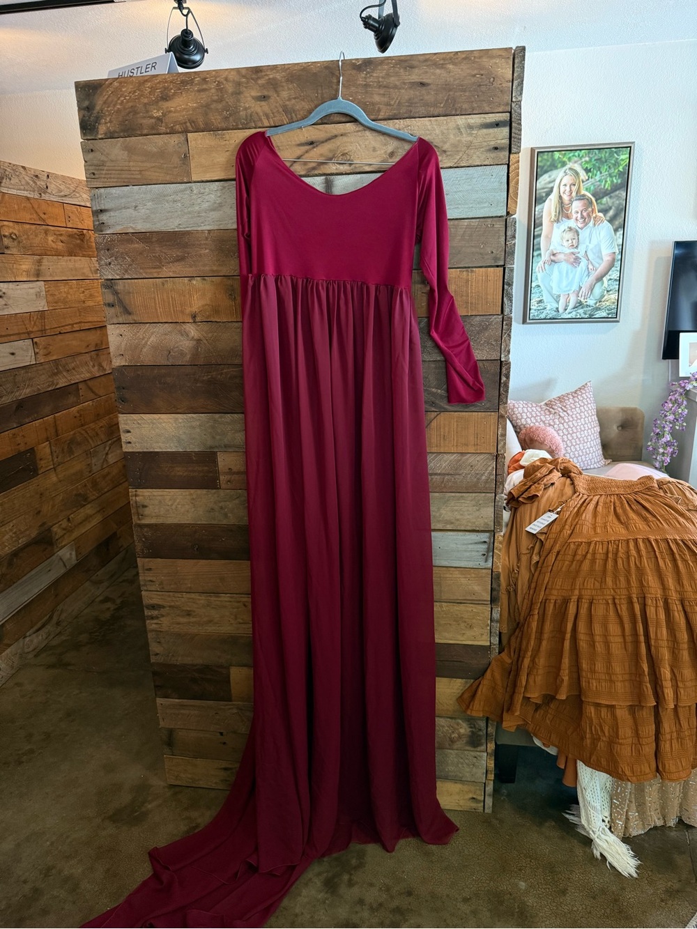 Women’s Long Sleeve Maxi Maternity Dress - Deep Burgundy